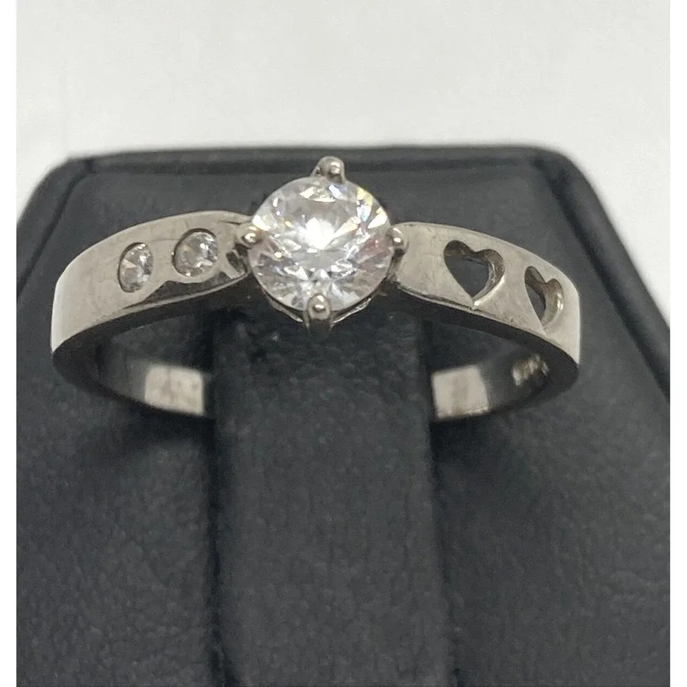 Vintage Round CZ Solitaire Band Ring Size 7.25 Sterling Silver 925 Dainty 2g